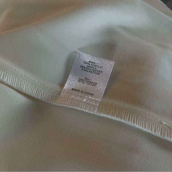 Meshki Presley Off-Shoulder Knit Maxi Dress in Ivory — XL - Picture 6 of 15